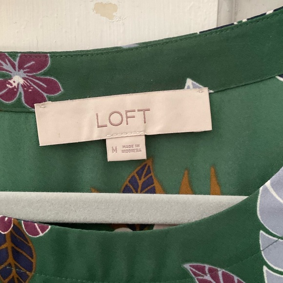 Loft Green Floral Blouse - Picture 4 of 5